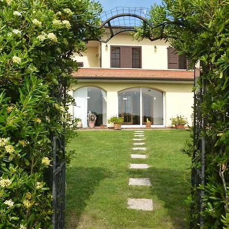 Villa La Tagliola *